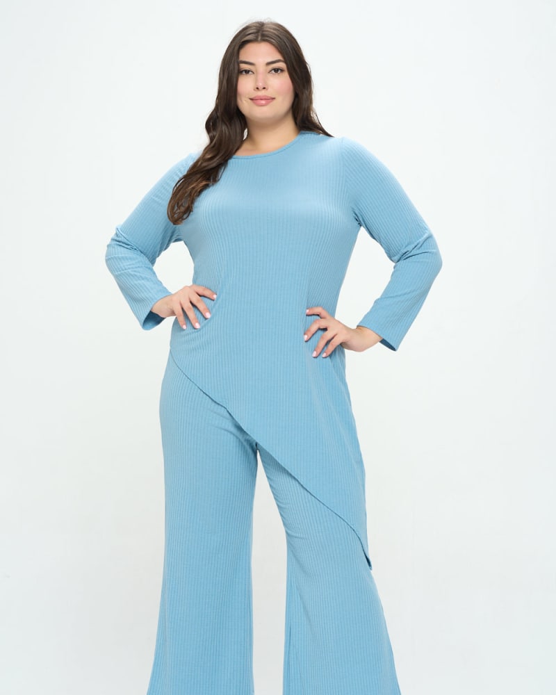 Front of a model wearing a plus size Asymmetrical Rib Loungewear Set in Denim by L I V D. | dia_product_style_image_id:241134